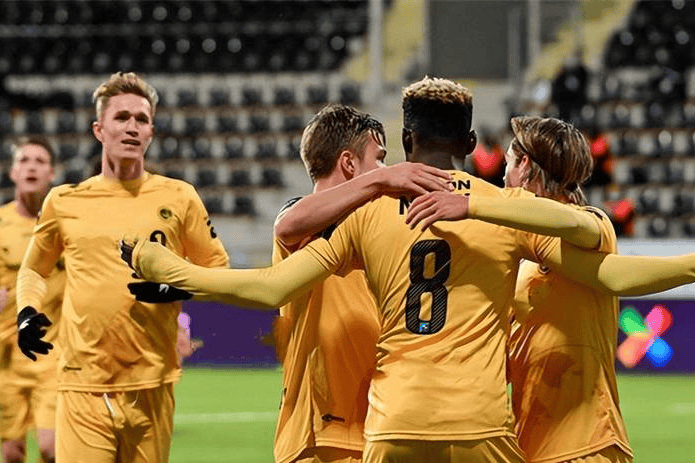 关于法甲关键战，球迷讨论热烈的信息