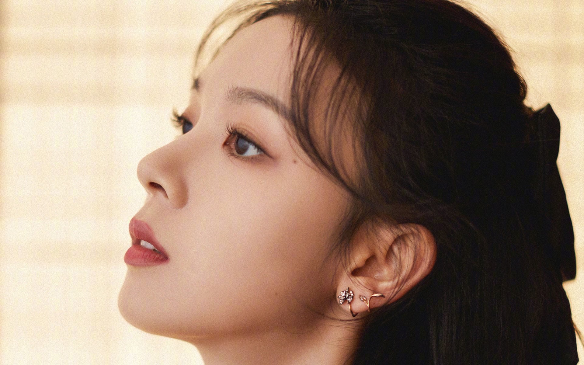 开云官方-_骑士老将再展风采，助球队稳步前行_，骑士现任主教练是谁