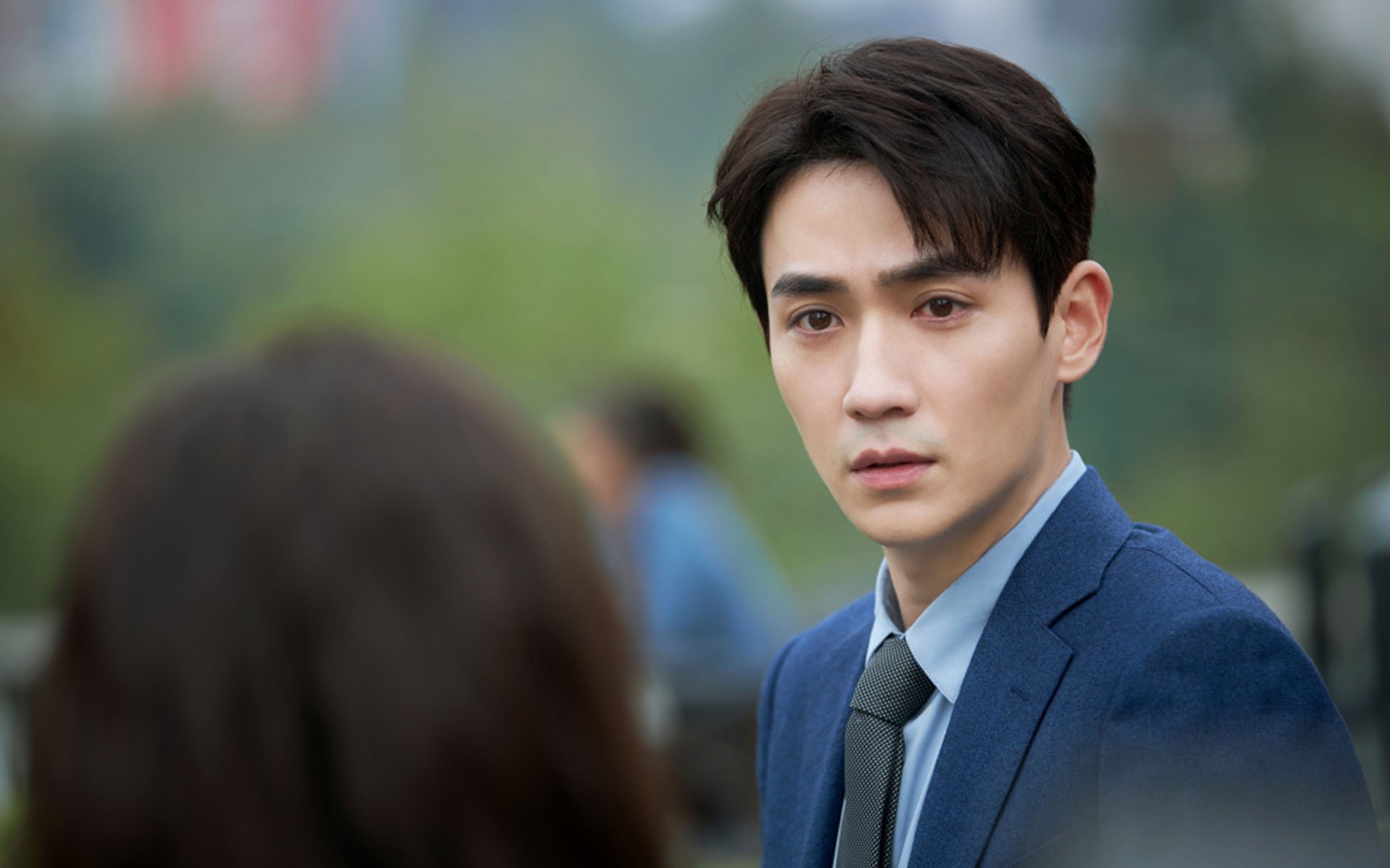 曼城客场逆袭击败切尔西,豪取三分,曼城1-2遭切尔西逆转,这场比赛为何这么牵动球迷的心_