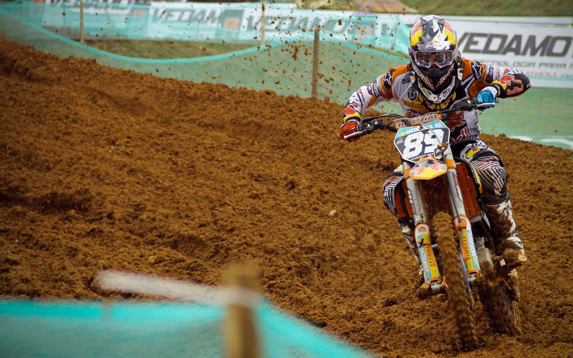 非洲球队队长受伤下场,球队实力受损,非洲的球队